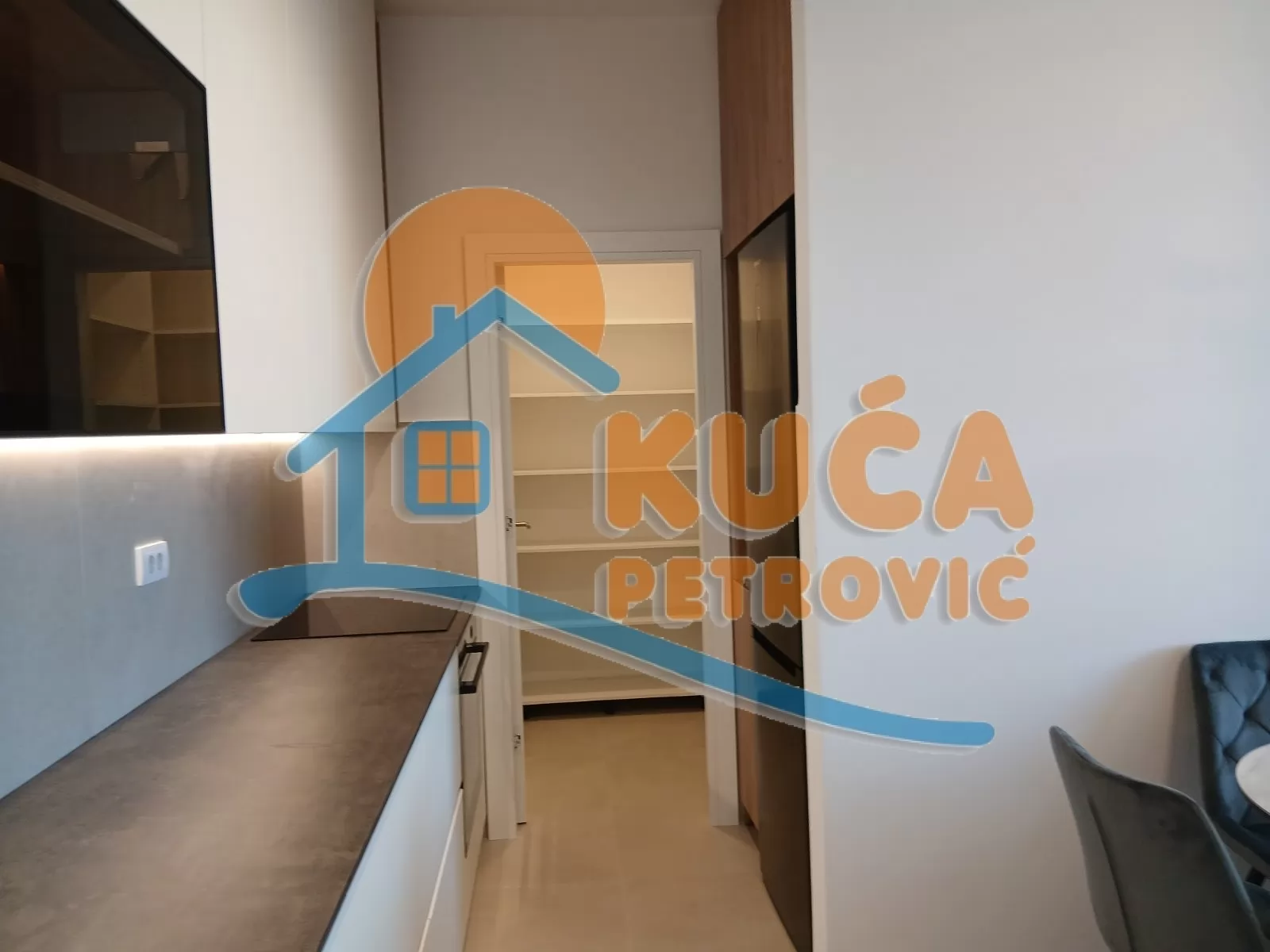 Jednosoban stan, 61 m2, Medijana, Blagoja Parovića ID: i-015375 15