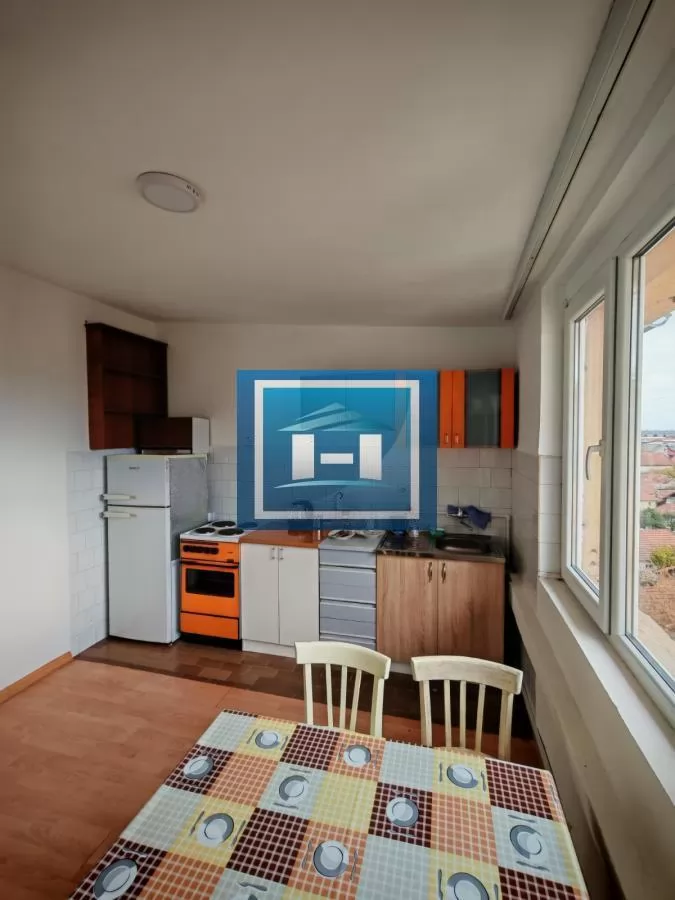 Prodaja dvoiposobnog stana 1