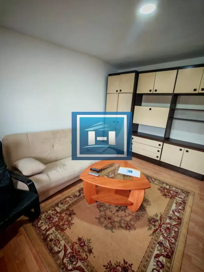 Prodaja dvoiposobnog stana 8