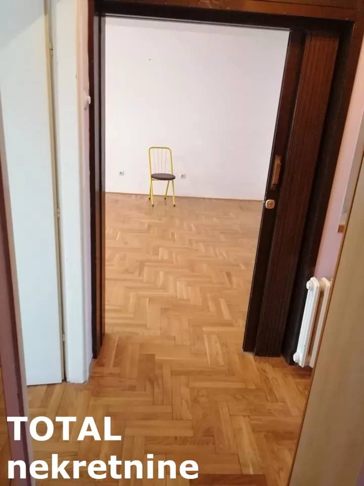 Stan,NOVI SAD,CENTAR,kv: 77.00, € 193000, ID: 1101875 17