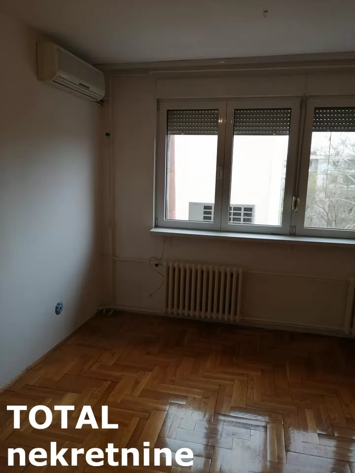 Stan,NOVI SAD,CENTAR,kv: 77.00, € 193000, ID: 1101875 8