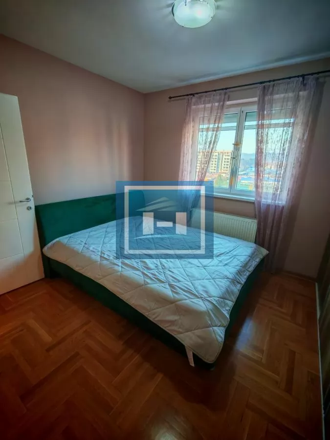 Trosoban stan za izdavanje u novogradnji 11