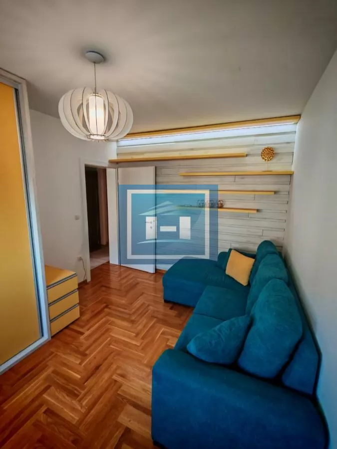 Trosoban stan za izdavanje u novogradnji 14