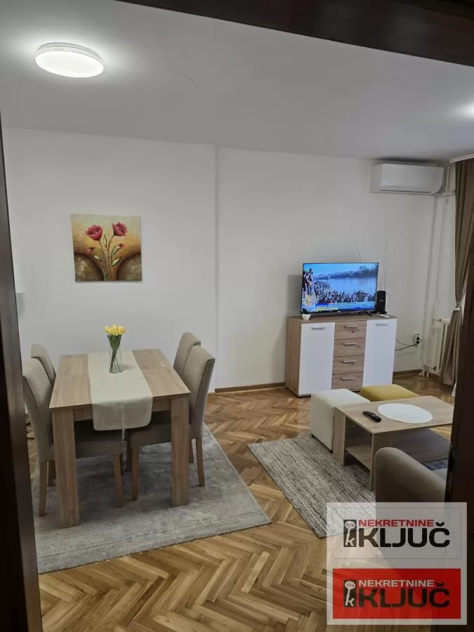 DETELINARA-DVOSOBAN,RENOVIRAN STAN 9