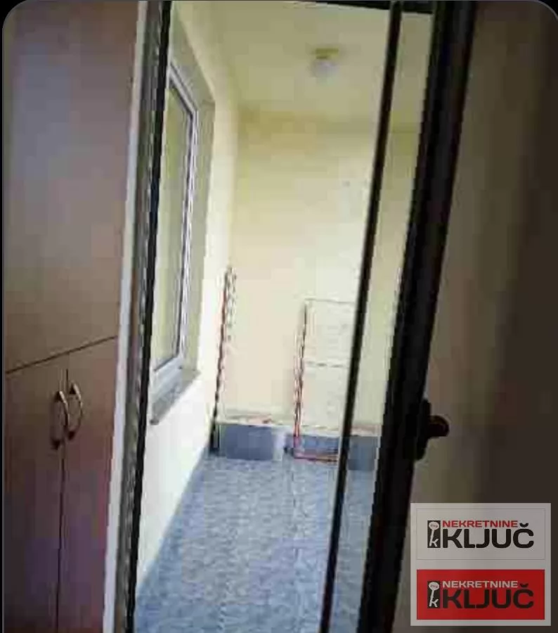 Dobar stan u blizini Futoske pijace 6