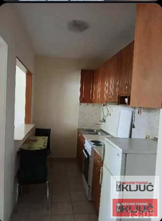 Dobar stan u blizini Futoske pijace 8