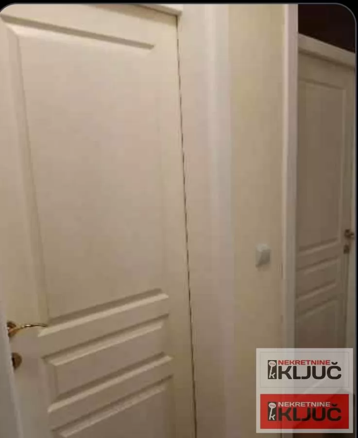 Dobar stan u blizini Futoske pijace 9