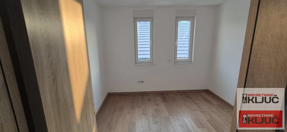 VETERNIČKA RAMPA, Četvorosoban, 98m2+15m2 terasa, Nov može Kredit 11