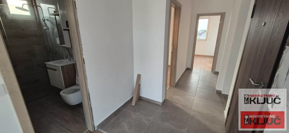 VETERNIČKA RAMPA, Četvorosoban, 98m2+15m2 terasa, Nov može Kredit 13