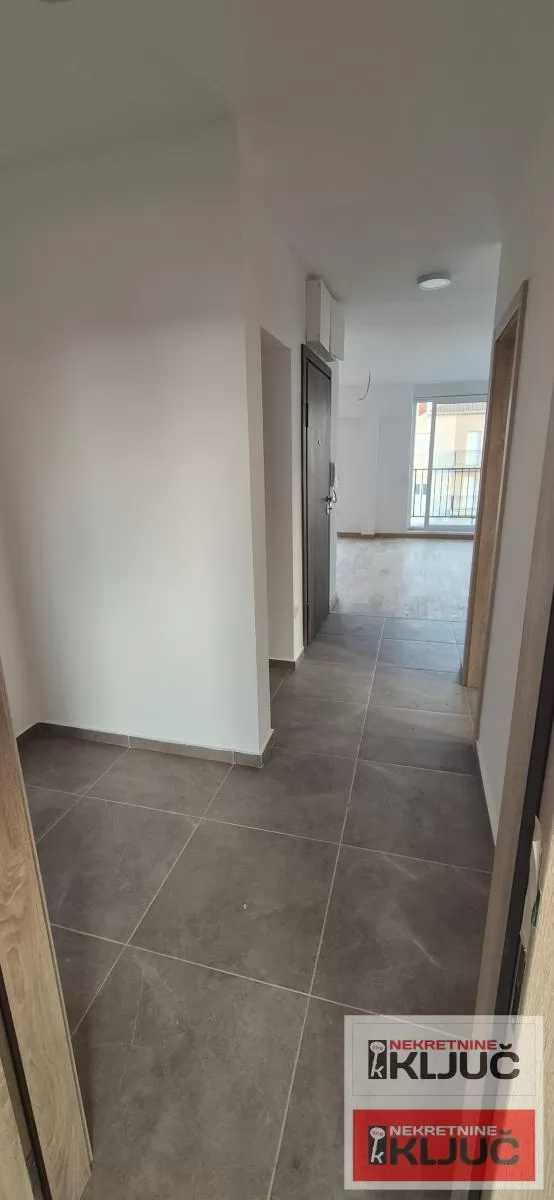 VETERNIČKA RAMPA, Četvorosoban, 98m2+15m2 terasa, Nov može Kredit 17