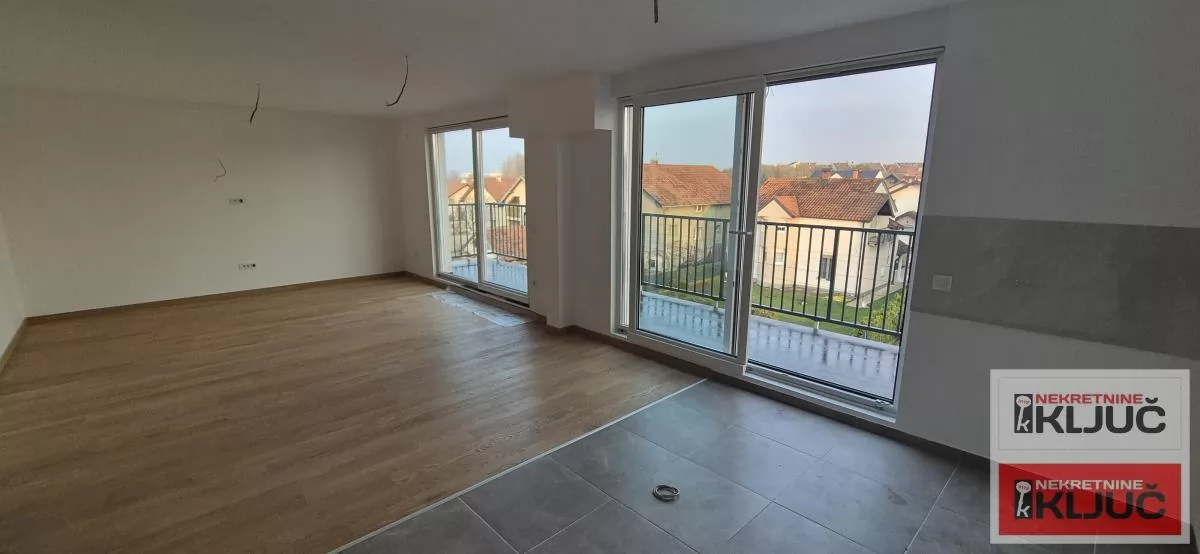 VETERNIČKA RAMPA, Četvorosoban, 98m2+15m2 terasa, Nov može Kredit 2