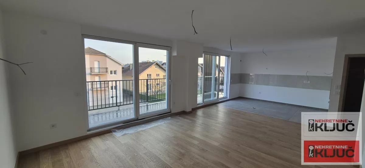 VETERNIČKA RAMPA, Četvorosoban, 98m2+15m2 terasa, Nov može Kredit 3