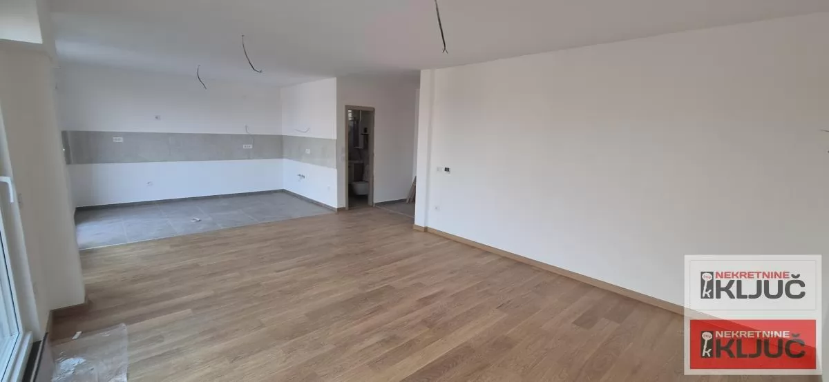 VETERNIČKA RAMPA, Četvorosoban, 98m2+15m2 terasa, Nov može Kredit 4