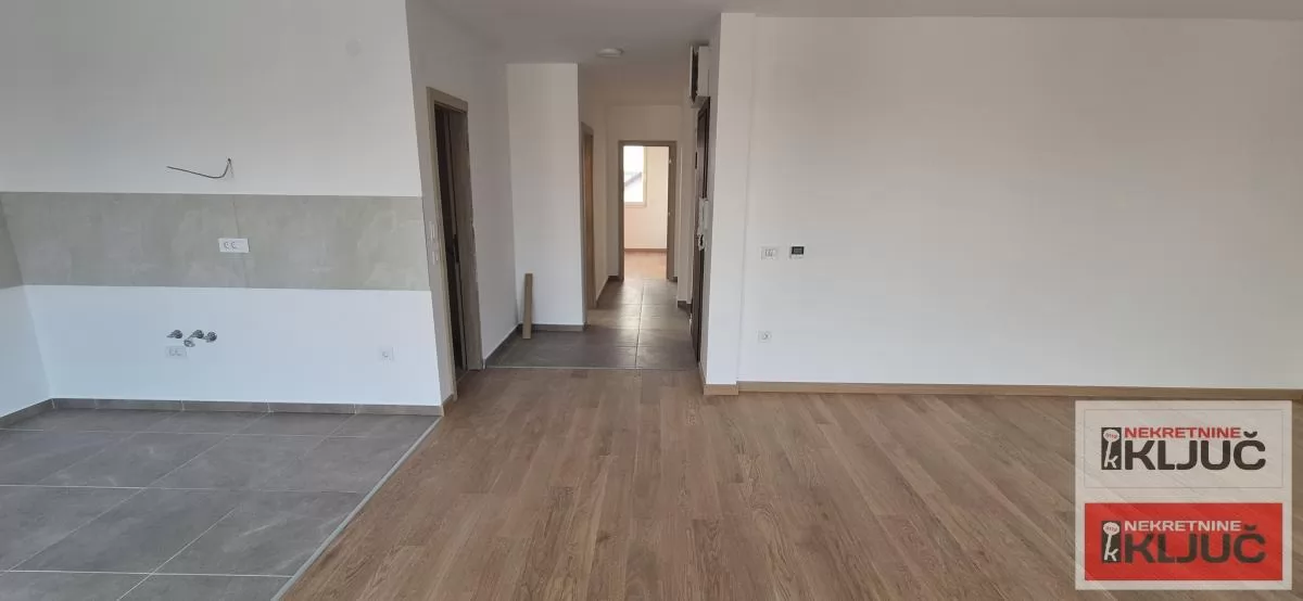 VETERNIČKA RAMPA, Četvorosoban, 98m2+15m2 terasa, Nov može Kredit 7