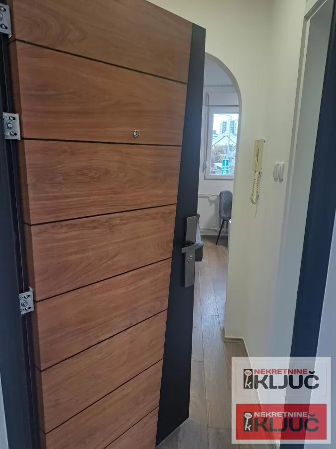 ŽELEZNIČKA STANICA, 16m2, Garsonjera, Nameštena 5