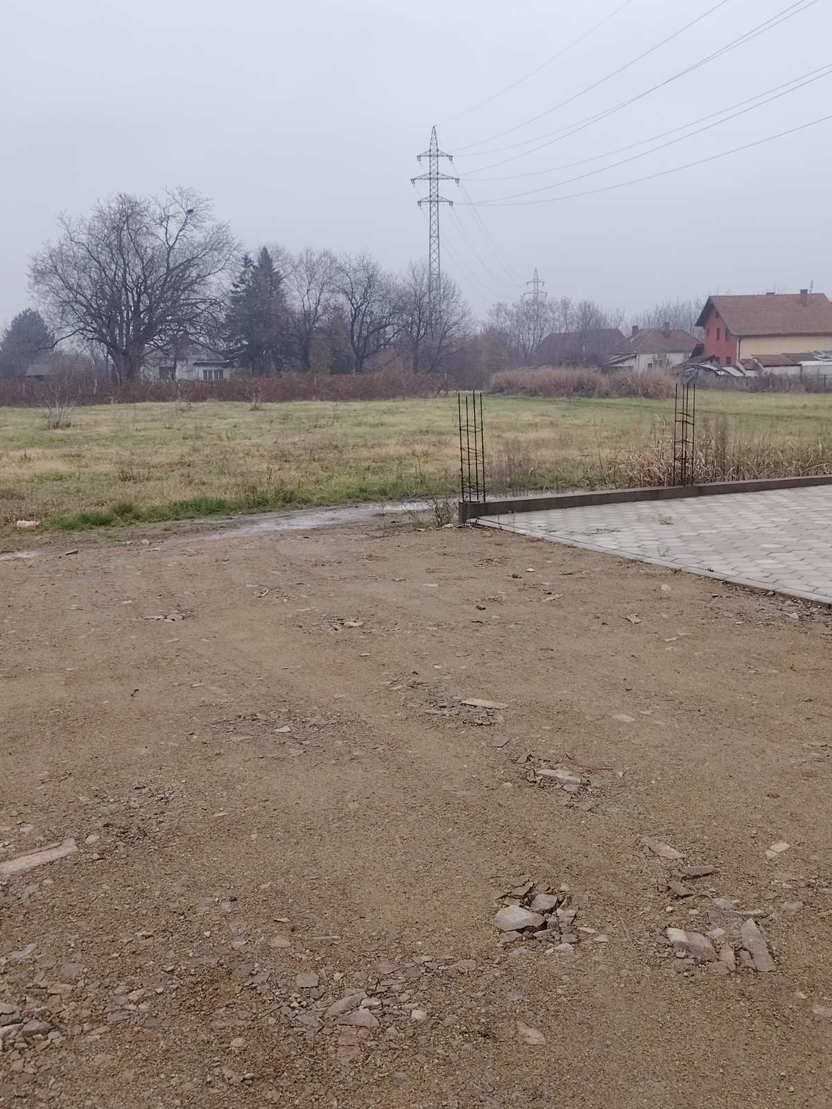 Prodajem plac u Loznici 2