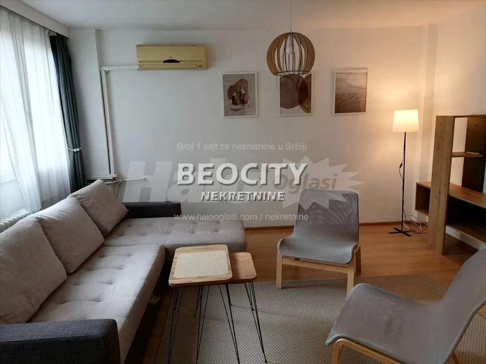 Dvosoban stan, 50 m2, Šumice,  Ustanička ID: 126376 1