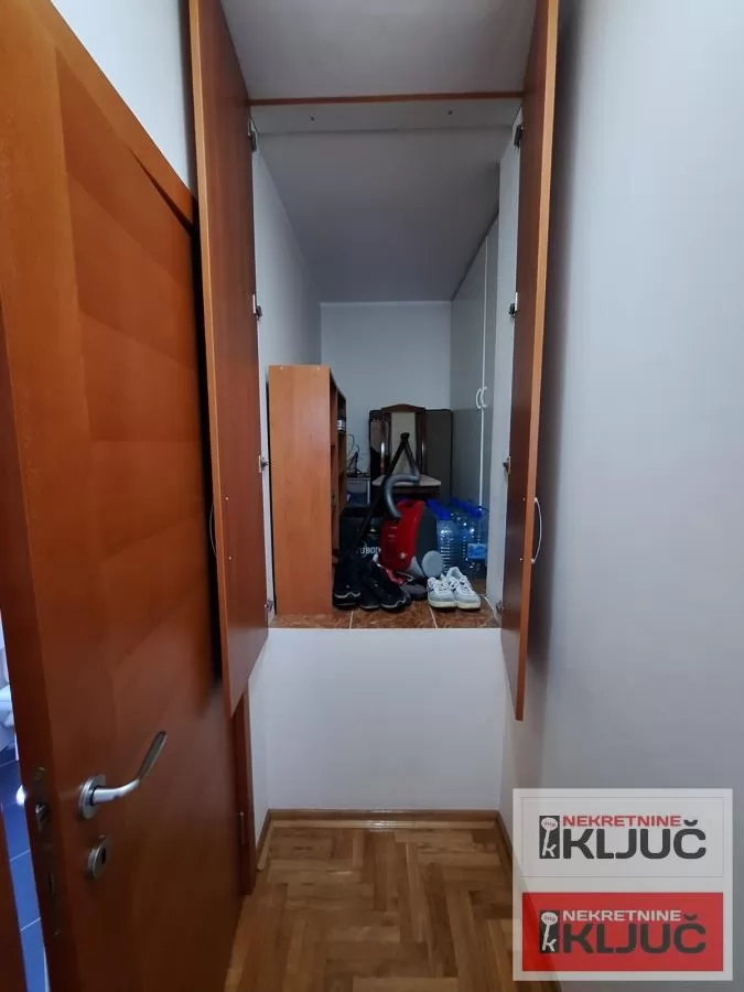 GRBAVICA, 37m2, Dvosoban-Duplex, Namešten, Lasla Gala 9