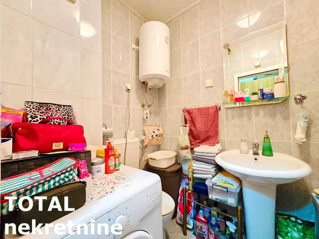 Stan,NOVI SAD,BULEVAR EVROPE,kv: 43.00, € 130000, ID: 1101666 10