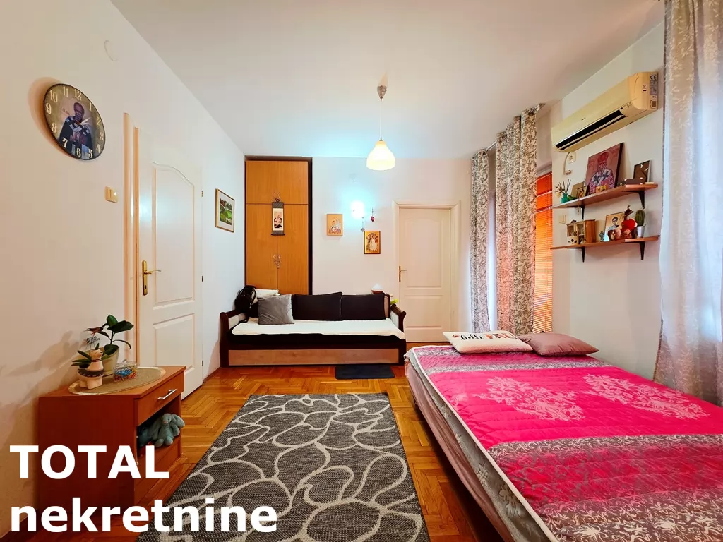 Stan,NOVI SAD,BULEVAR EVROPE,kv: 43.00, € 130000, ID: 1101666 2