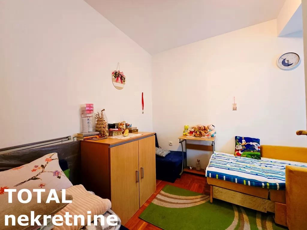 Stan,NOVI SAD,BULEVAR EVROPE,kv: 43.00, € 130000, ID: 1101666 8