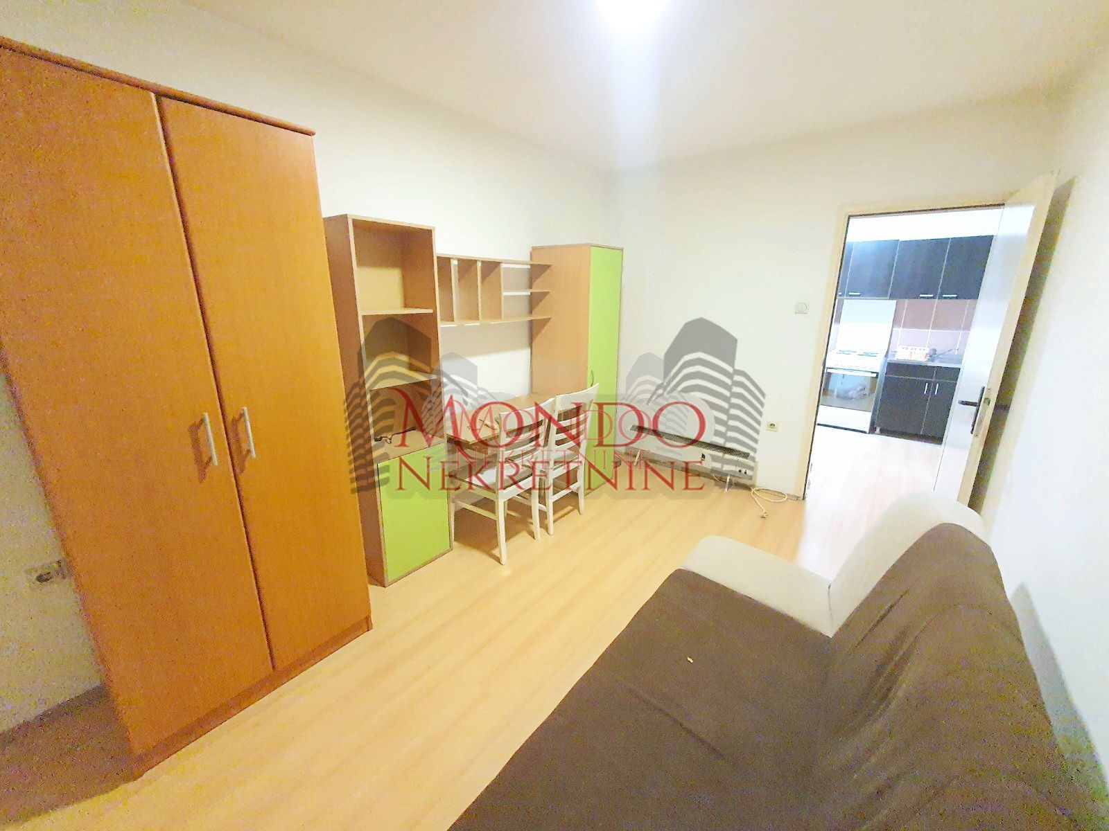 Dvosoban stan kod fakulteta Zaštite na radu 1