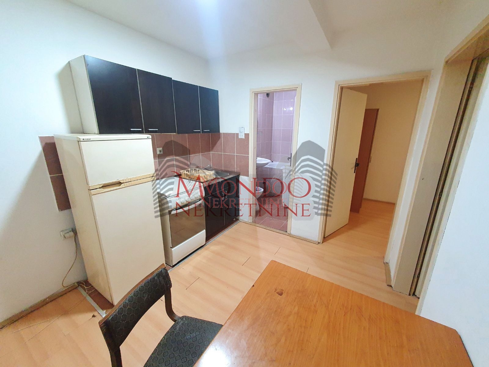 Dvosoban stan kod fakulteta Zaštite na radu 7