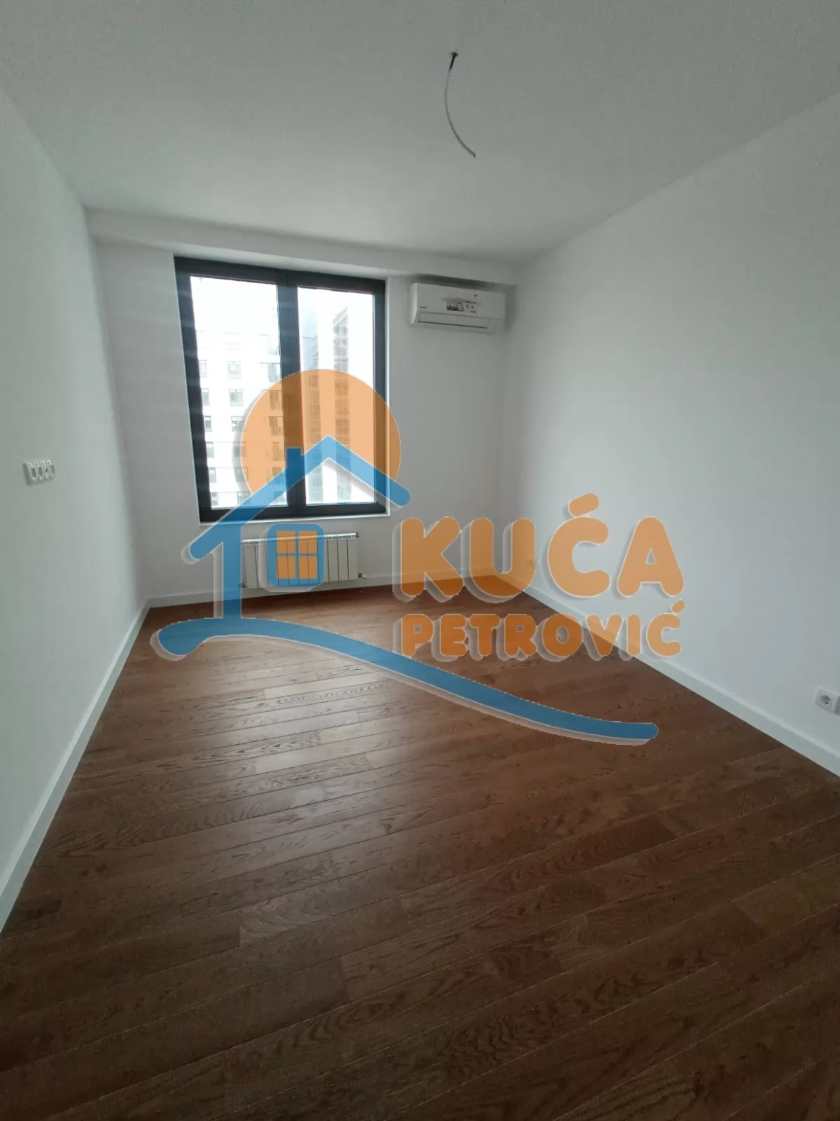 Trosoban stan, 76 m2, Medijana, Bulevar Nemanjića ID: i-015393 3