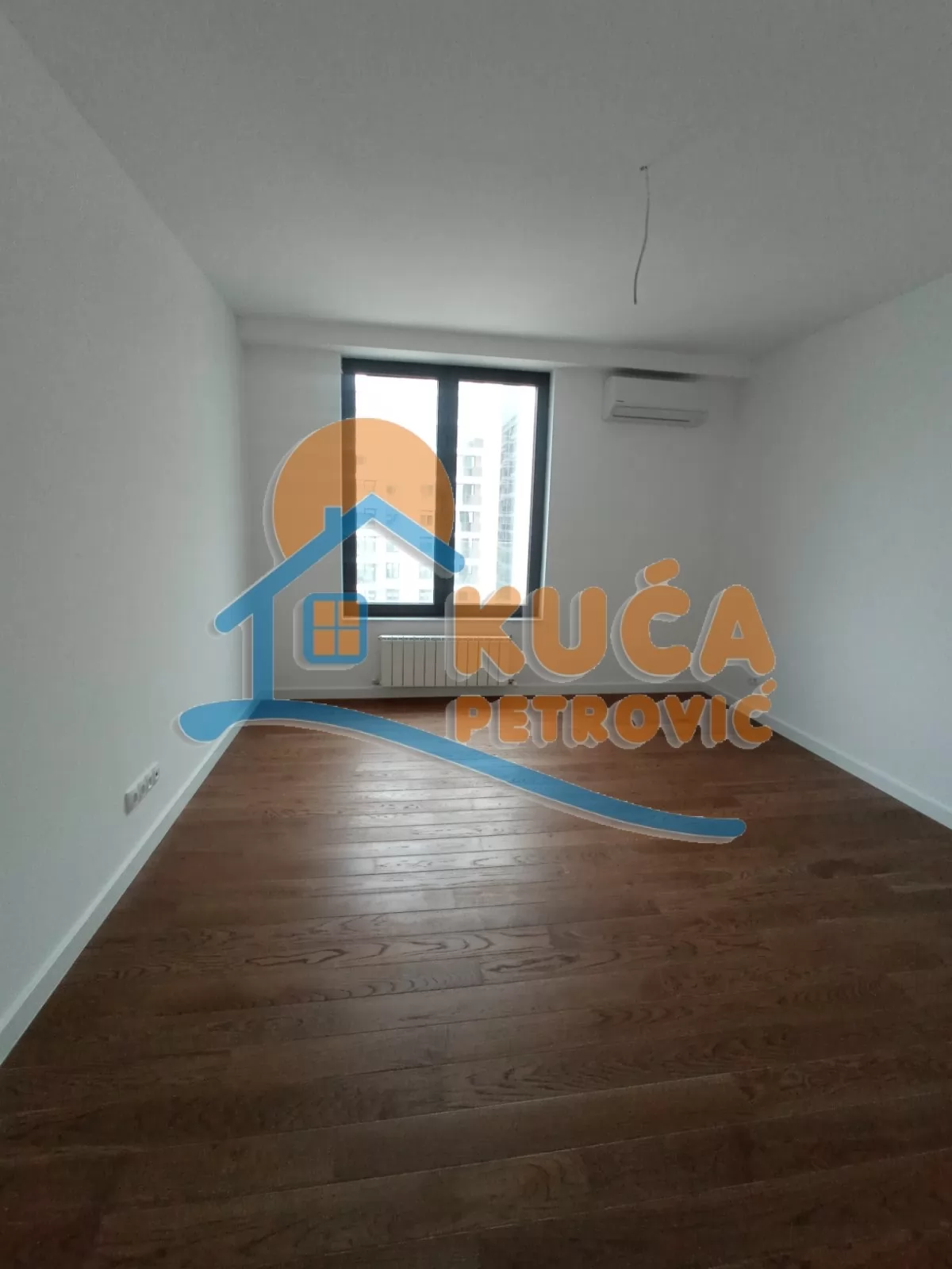 Trosoban stan, 76 m2, Medijana, Bulevar Nemanjića ID: i-015393 4