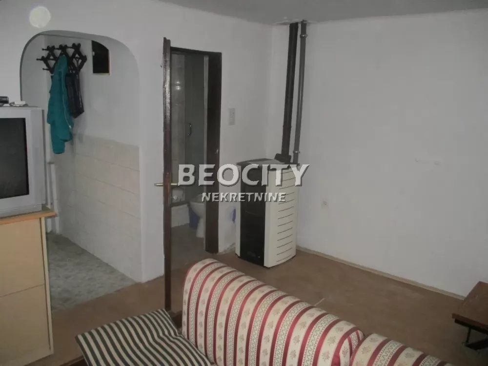 Dvosobna kuća, 50 m2, Slavujev venac, Rtanjska ID: 108623 4