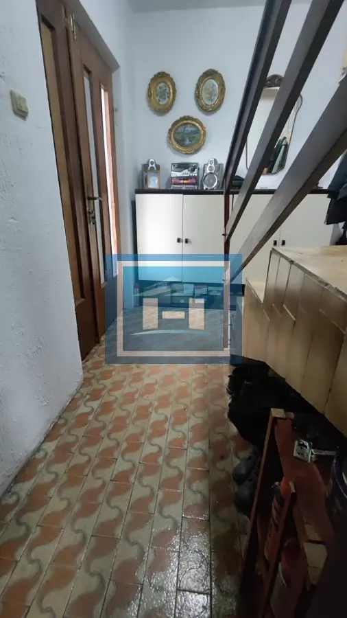 Kuća u okolini Jagodine na dva nivoa odmah useljiva sa svim priključcima 15