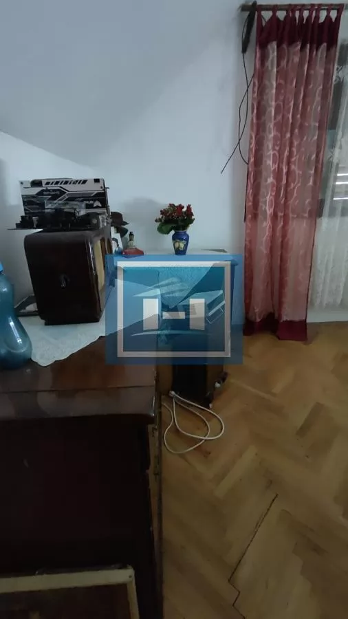 Kuća u okolini Jagodine na dva nivoa odmah useljiva sa svim priključcima 22