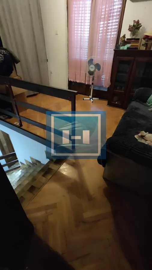 Kuća u okolini Jagodine na dva nivoa odmah useljiva sa svim priključcima 26