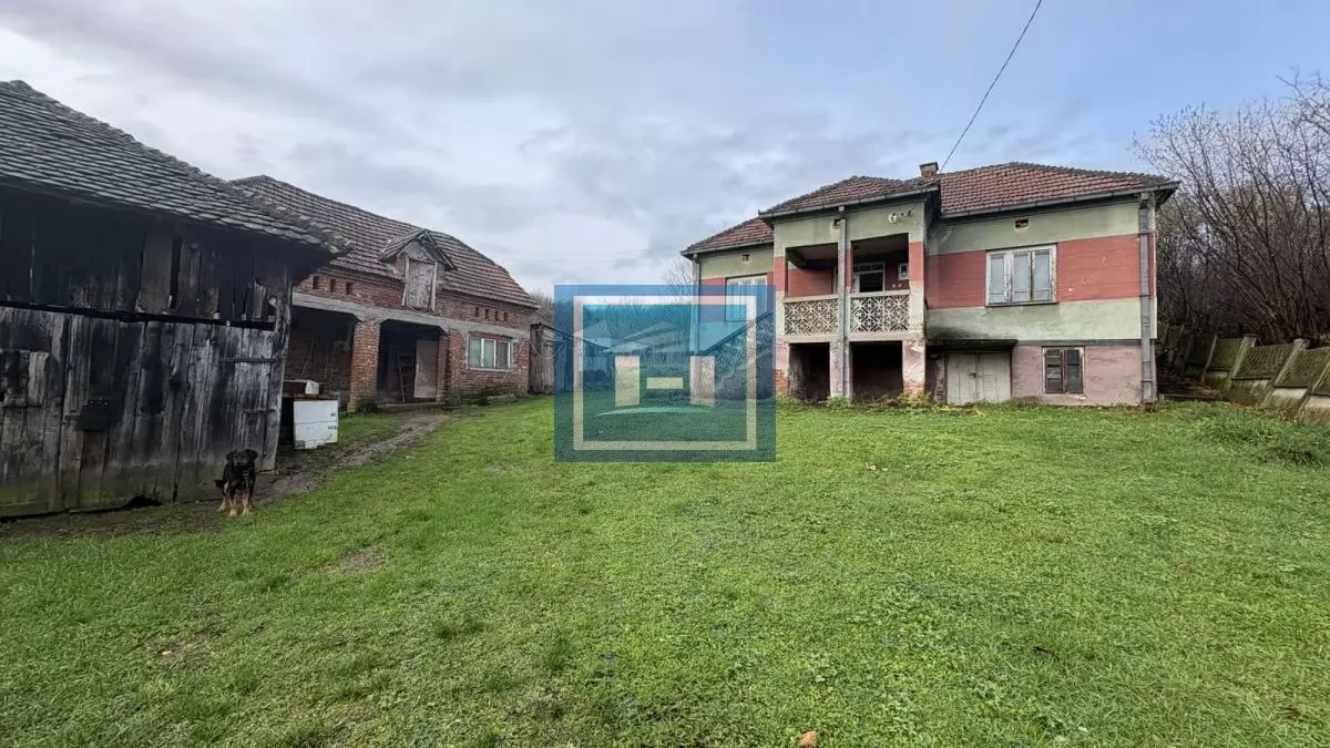 Kuća za adaptaciju ili rušenje – odličan plac za novu gradnju! 1