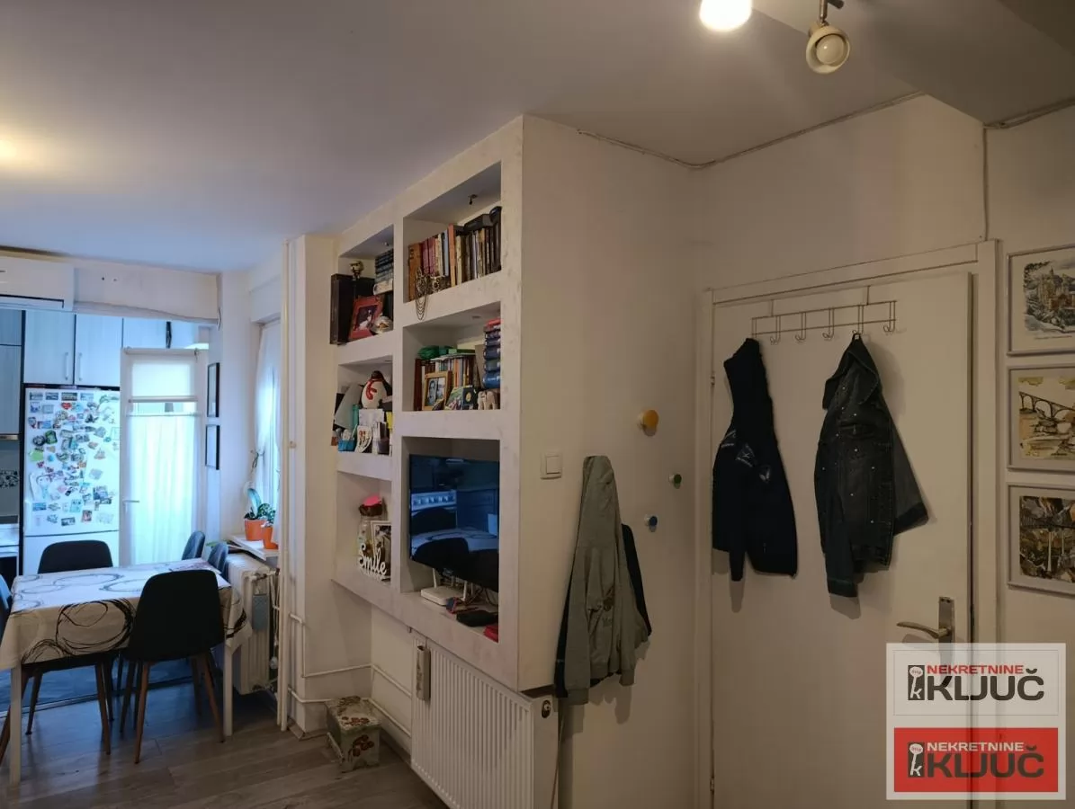 AVIJATIČARSKO NASELJE, 50m2, Dvoiposoban, Fasadna cigla 10