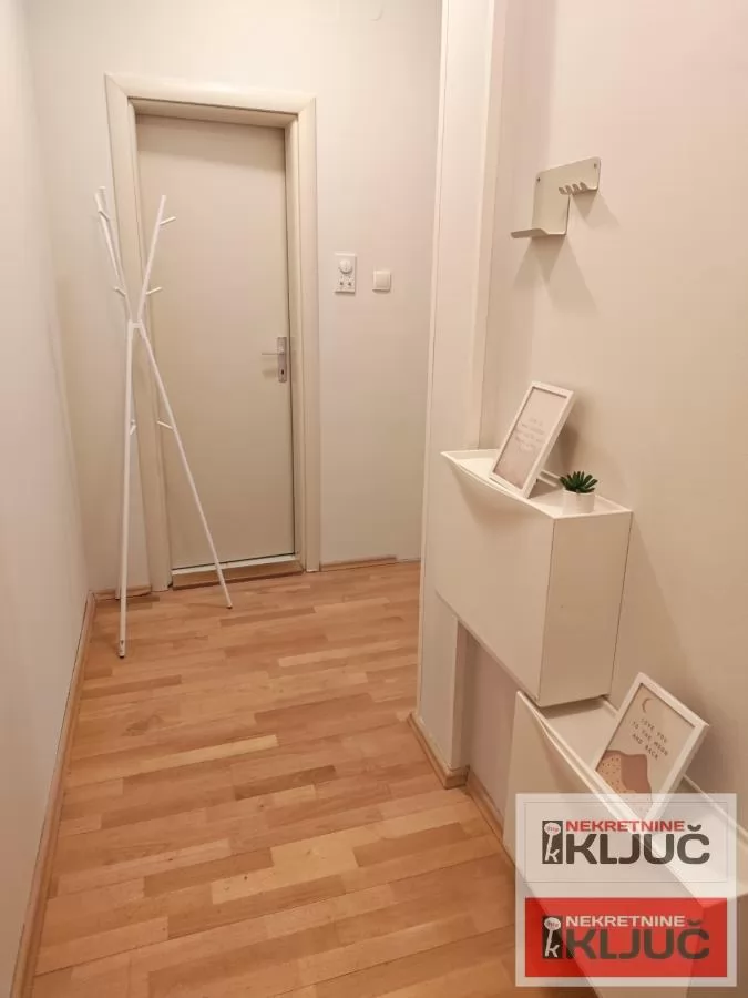 BULEVAR OSLOBOĐENJA IZDAJE SE NAMEŠTENA GARSONJERA 4