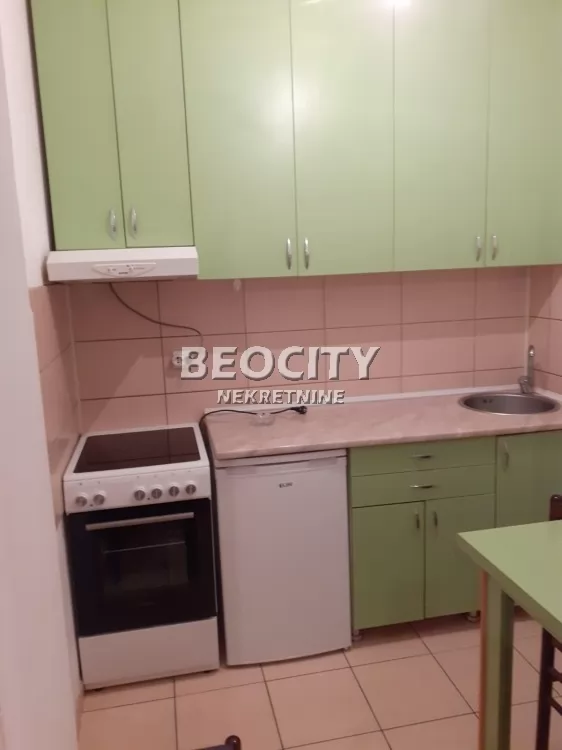 Dvosoban stan, 32 m2, Grbavica, Đorđa Servickog ID: 102276 2