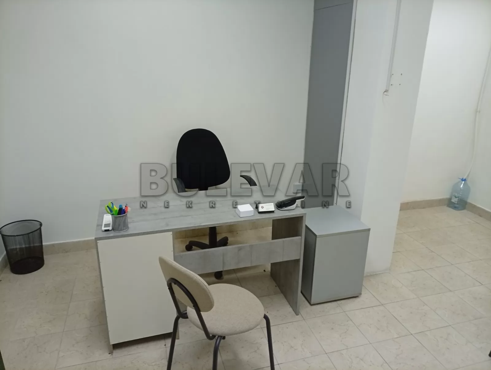Lokal, 15 m2, Centar, Milutina Markovića ID: i-015399 1