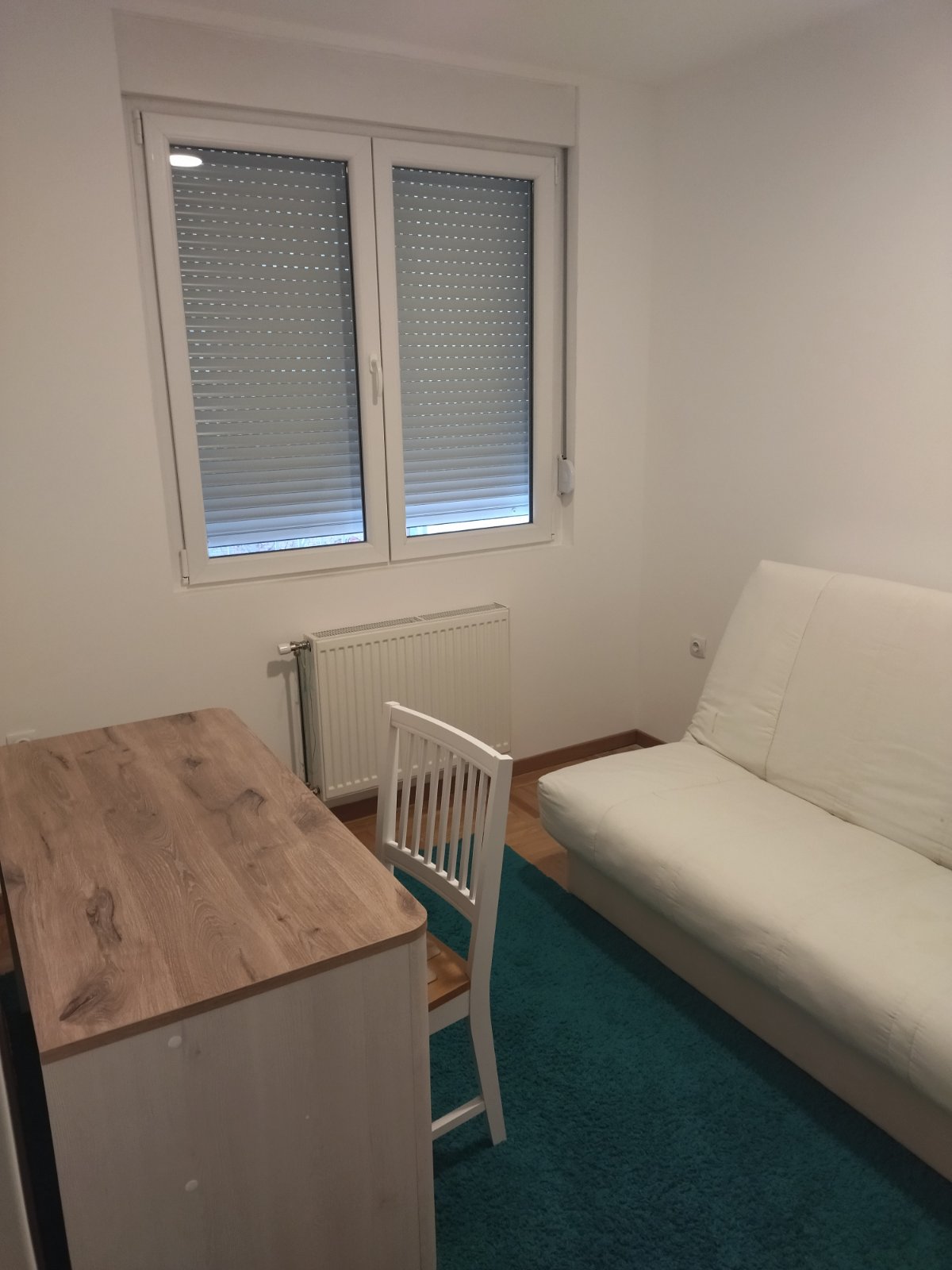 Izdajem nov  namešten stan u Nišu 4