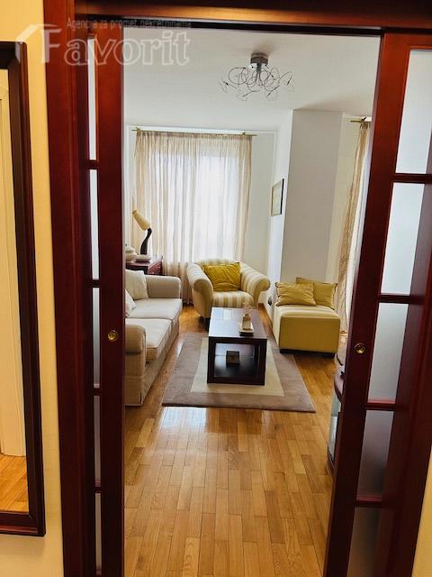 ZEMUN, RADNICKA, 50m2 1