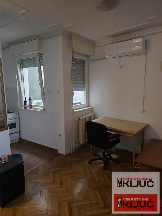 CENTAR, 29m2, Jednosoban kod Futoške pijace 1