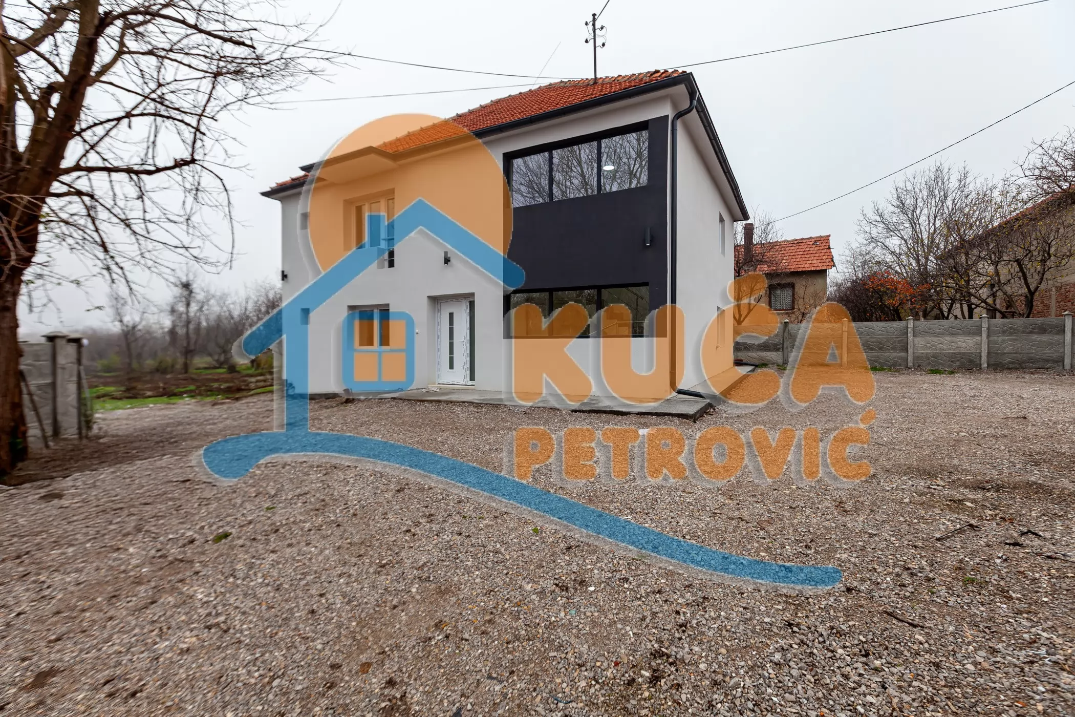 četvorosobna kuća, 204 m2, Gornji Komren, 7. jula ID: p-014661 1