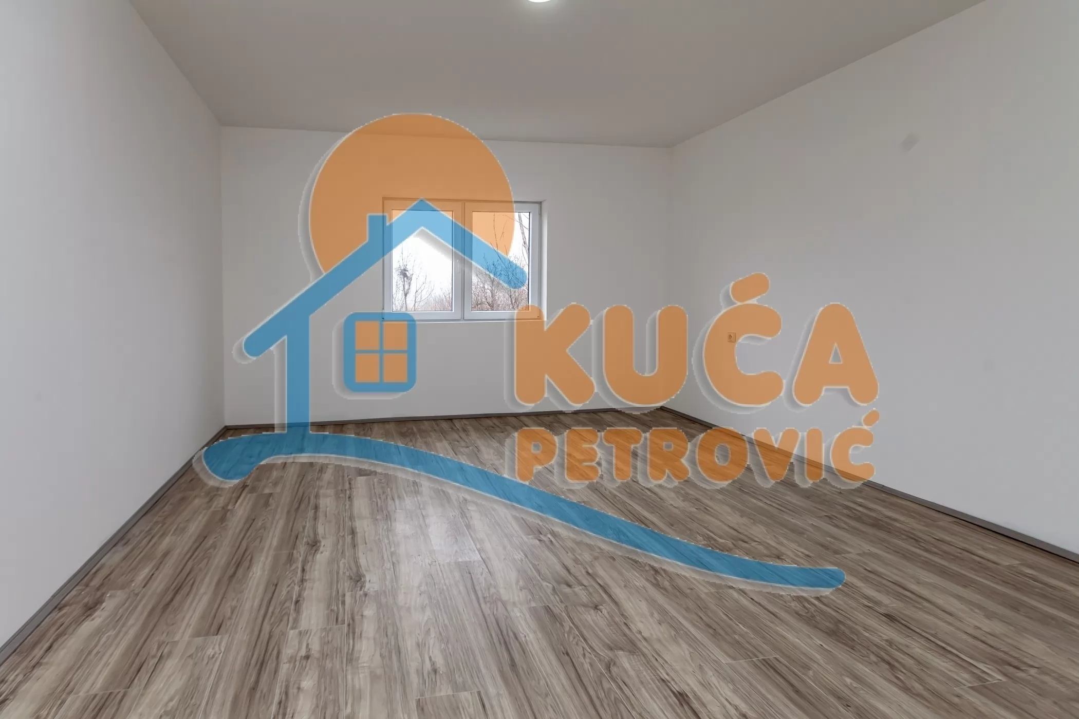 četvorosobna kuća, 204 m2, Gornji Komren, 7. jula ID: p-014661 17