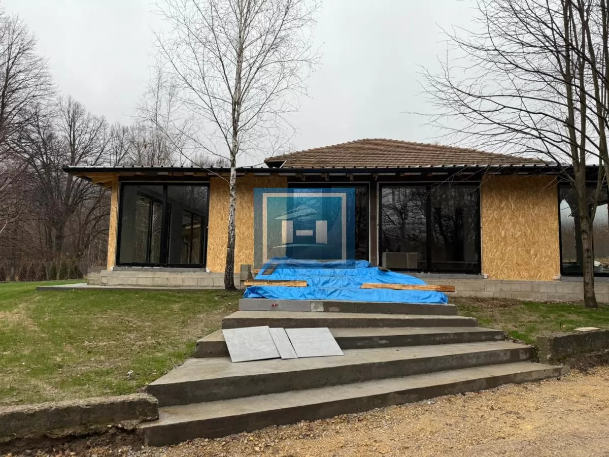 Jedinstvena kuća uz Resavsku pećinu – prirodni luksuz u srcu budućeg Nacionalnog parka! 1