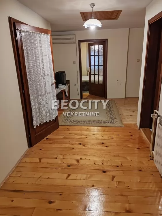 Petosobna kuća, 211 m2, Vladimira Nazora ID: 126777 5