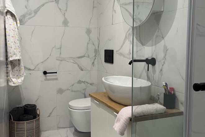 Renoviran 2 5 stan  Gospodara Vučića 60m2  parking 4