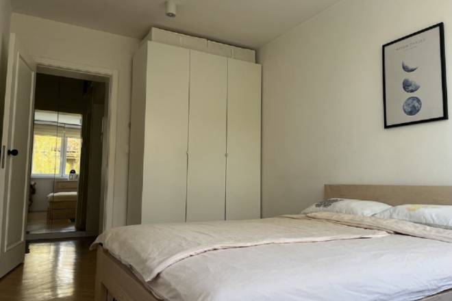 Renoviran 2 5 stan  Gospodara Vučića 60m2  parking 2