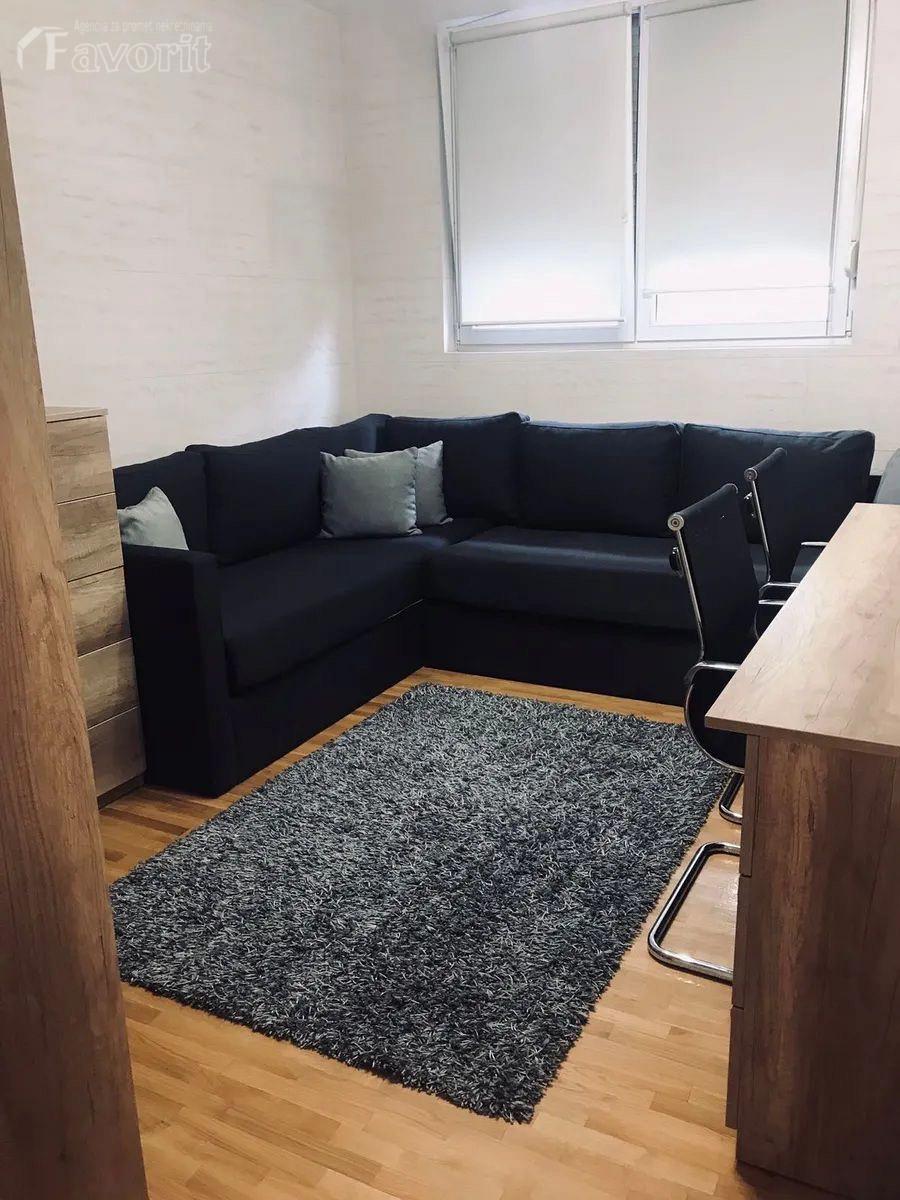 SENJAK, SENJACKA, 64m2 4