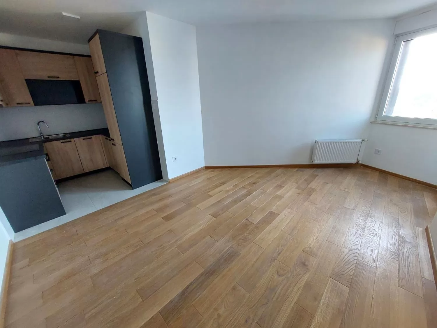 Stan,NOVI SAD,BULEVAR,kv: 41, € 450, ID: 9101902 2