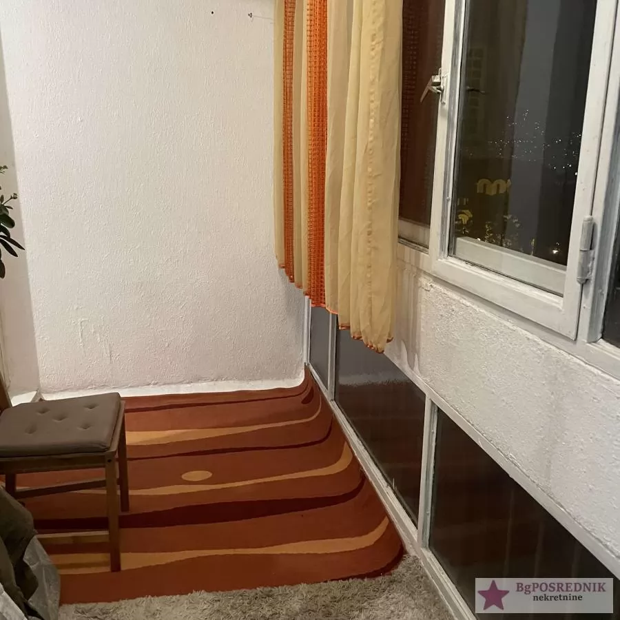 Voždovac, Crkva kralja Vladimira, Indire Gandi, 40m2 9